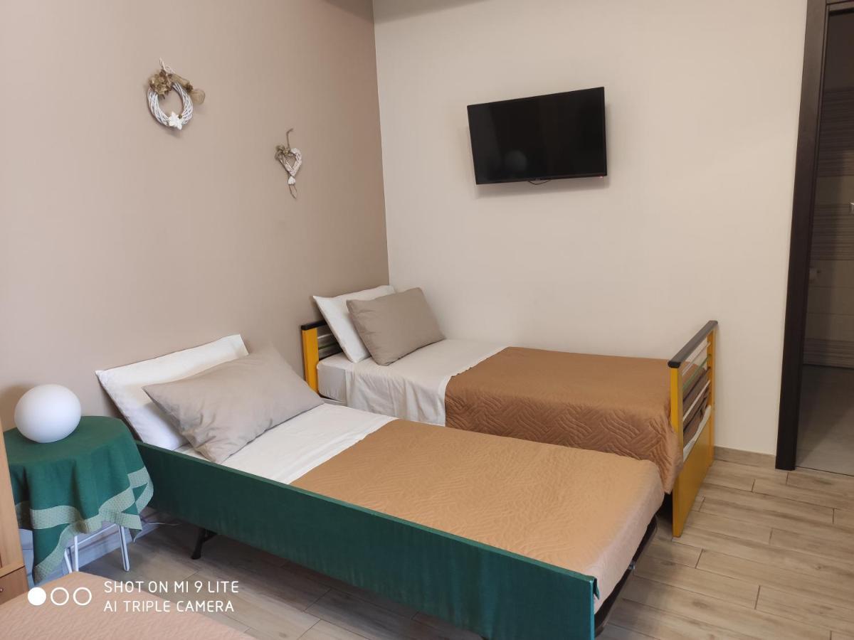 Bed and Breakfast Il Labirinto Сульмона Экстерьер фото